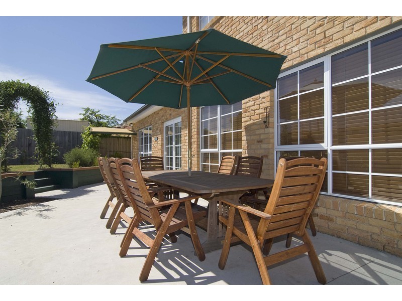 55 Larbert Road, Mooroolbark VIC 3138