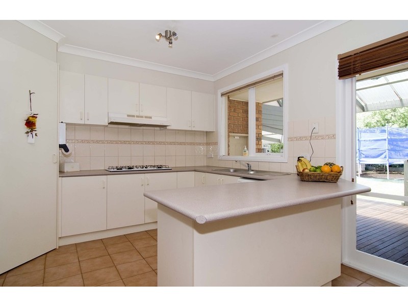 16 Clearwater Drive, Lilydale VIC 3140