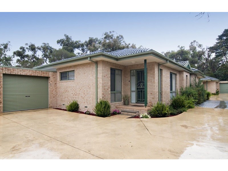 4/51 Mountain View Road, Kilsyth VIC 3137