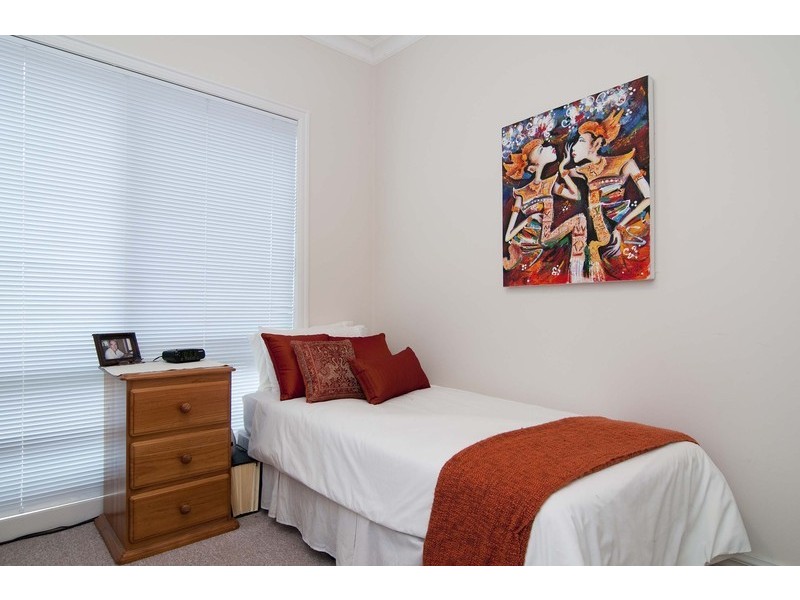 4/51 Mountain View Road, Kilsyth VIC 3137
