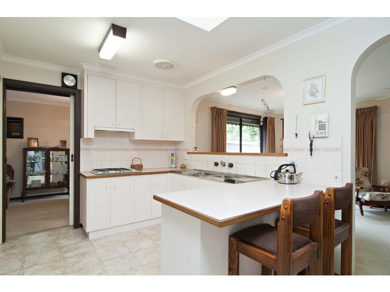 26 Highland Crescent, Mooroolbark VIC 3138