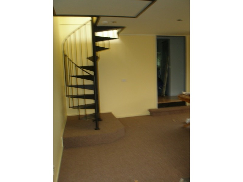 2/7 Central Avenue, Mooroolbark VIC 3138