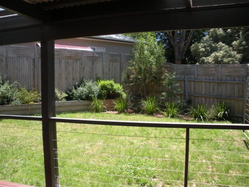 2/5 Dornoch Court, Croydon VIC 3136