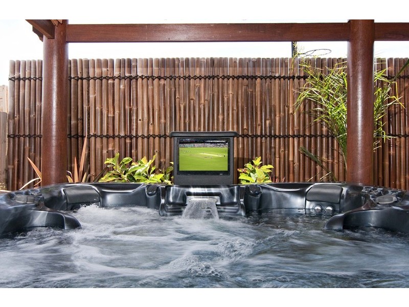 31 Valley Park Drive, Mooroolbark VIC 3138