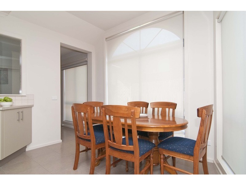 31 Valley Park Drive, Mooroolbark VIC 3138