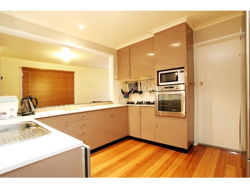 1 Dennis Street, Croydon VIC 3136