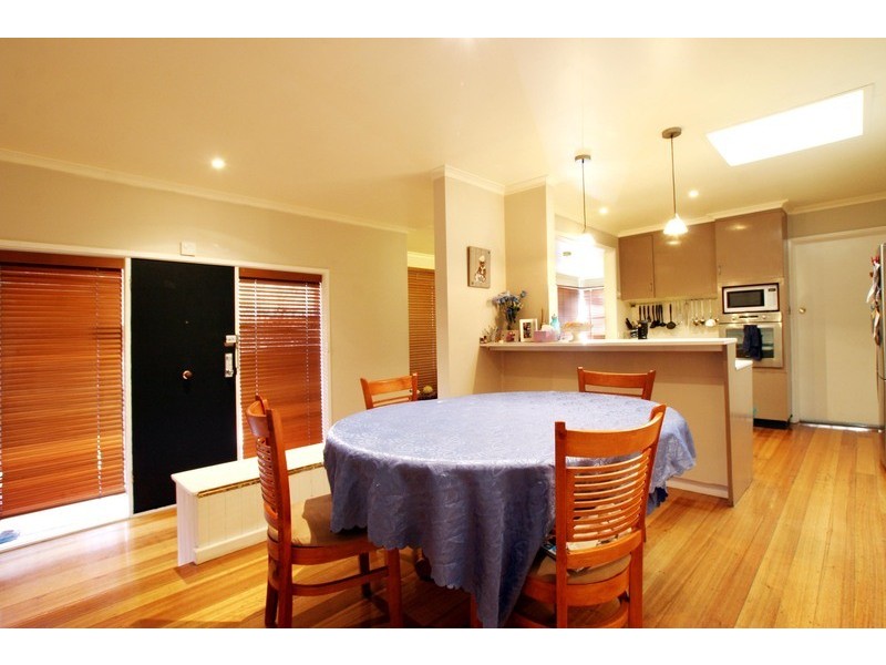 1 Dennis Street, Croydon VIC 3136