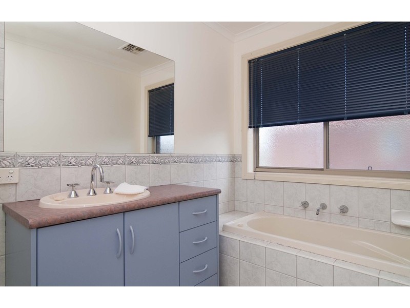 21 Chester Street, Lilydale VIC 3140