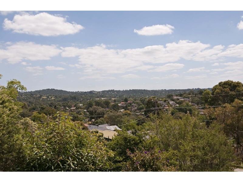 56 Woodville Road, Mooroolbark VIC 3138