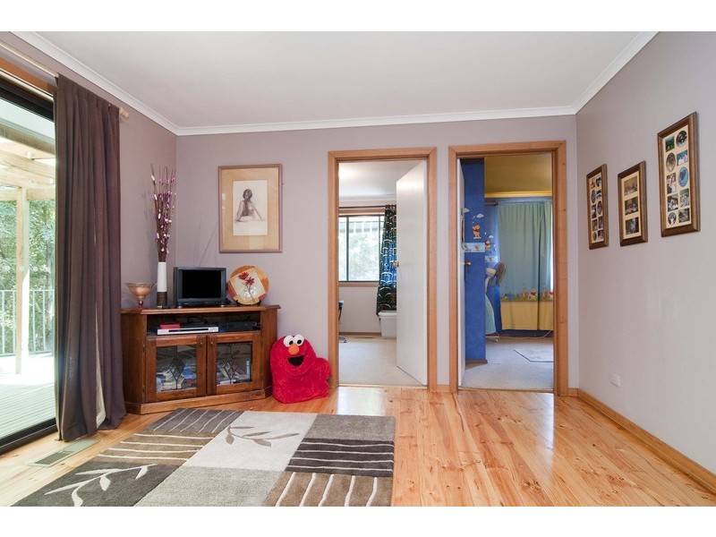 121 Commercial Road, Mount Evelyn VIC 3796