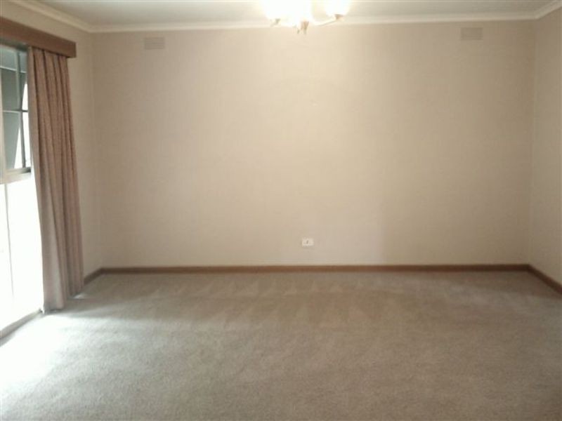 45 Holloway Road, Croydon VIC 3136