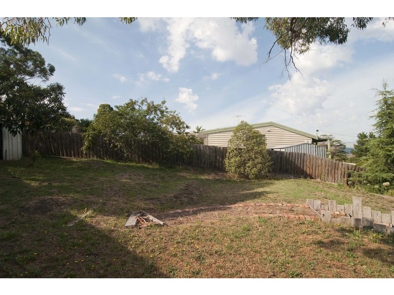 44 Edward Road, Chirnside Park VIC 3116