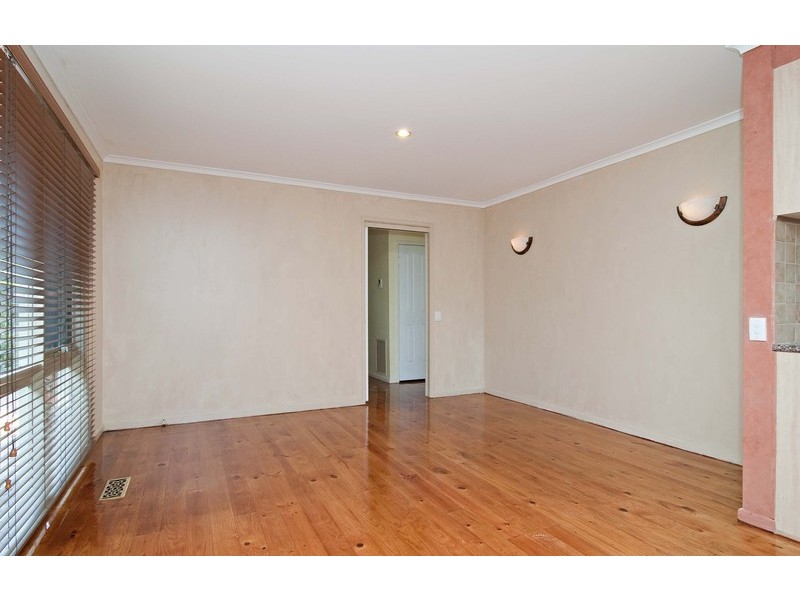 44 Edward Road, Chirnside Park VIC 3116