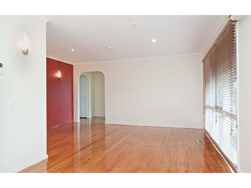 44 Edward Road, Chirnside Park VIC 3116