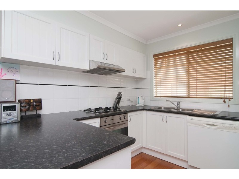 9/23 Lena Grove, Kilsyth VIC 3137