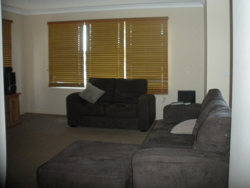 72 Larbert Road, Mooroolbark VIC 3138