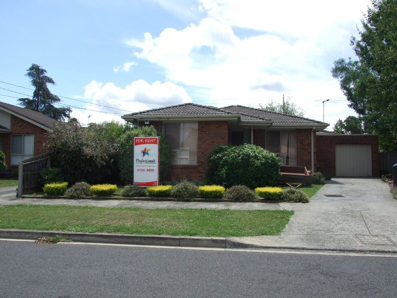 24 Wavell Avenue, Kilsyth VIC 3137