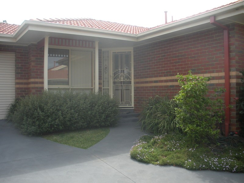 3/6 Devenish Avenue, Montrose VIC 3765