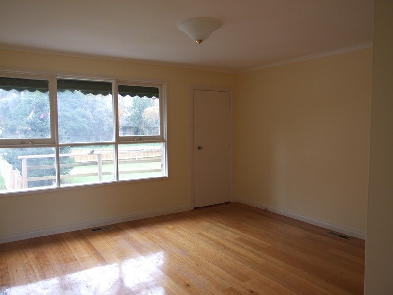 56 Pembroke Road, Mooroolbark VIC 3138