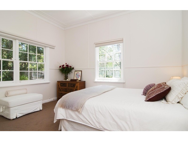 33 Pine Road, Mooroolbark VIC 3138