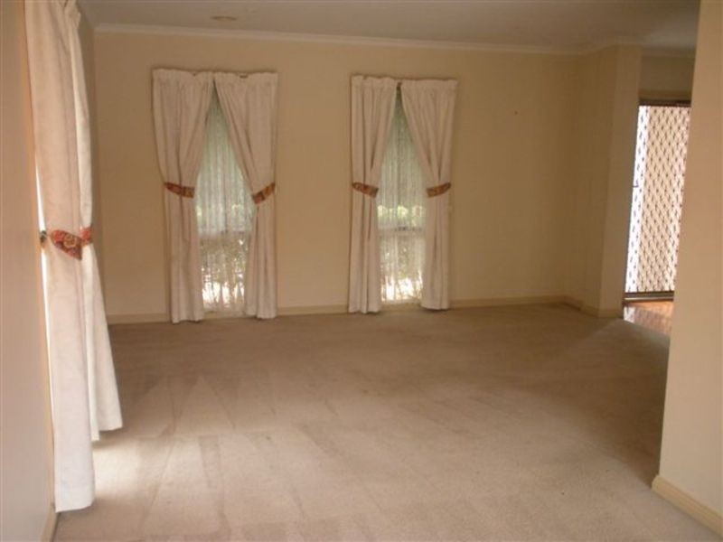 18/355 Dorset Road, Croydon VIC 3136