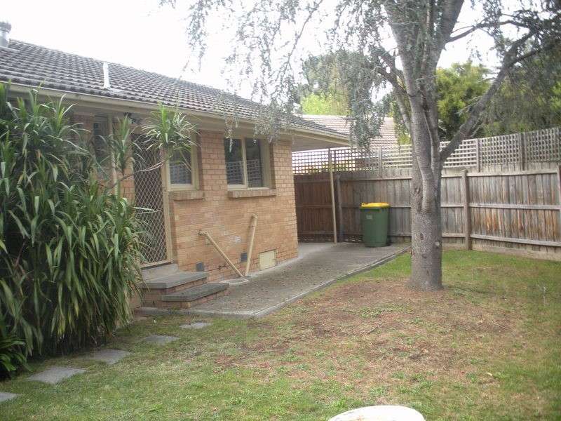 20 Dryden Concourse, Mooroolbark VIC 3138