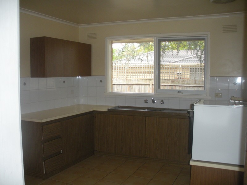 20 Dryden Concourse, Mooroolbark VIC 3138
