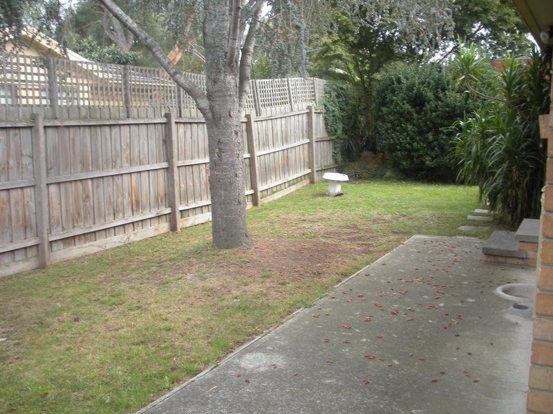 20 Dryden Concourse, Mooroolbark VIC 3138