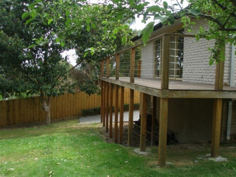 7 Iris Court, Mooroolbark VIC 3138