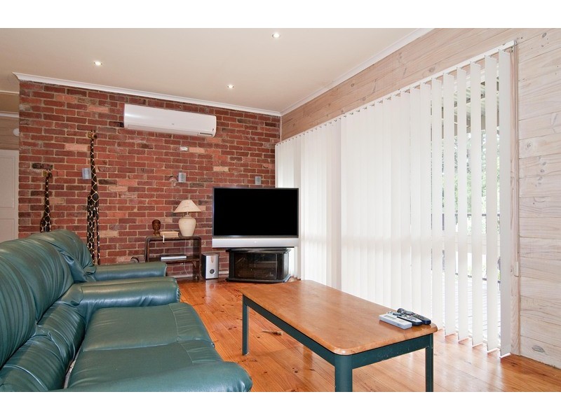 20 Augusta Road, The Basin VIC 3154