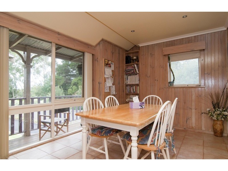 20 Augusta Road, The Basin VIC 3154