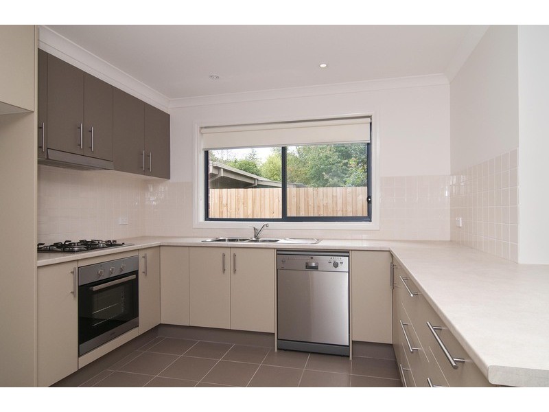 1 Mimosa Avenue, Kilsyth VIC 3137