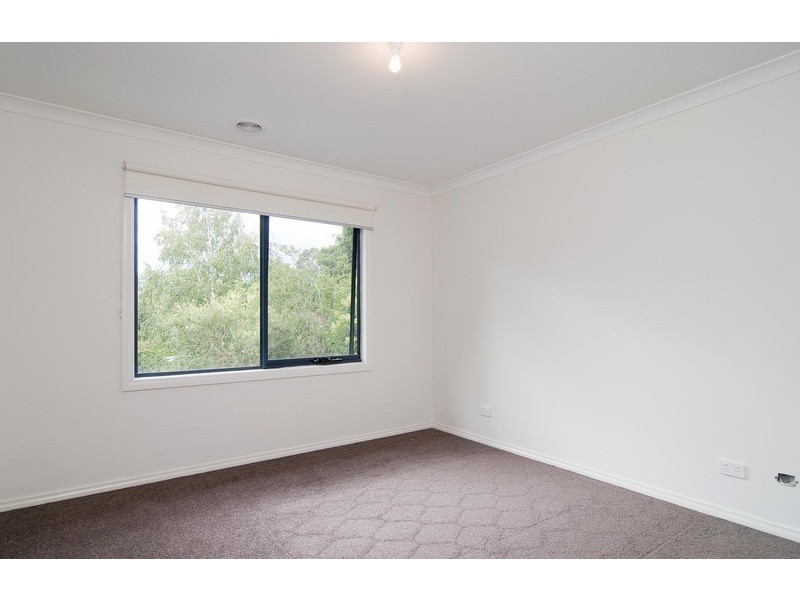 1 Mimosa Avenue, Kilsyth VIC 3137