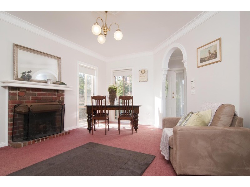 32 Latrobe Court, Croydon Hills VIC 3136