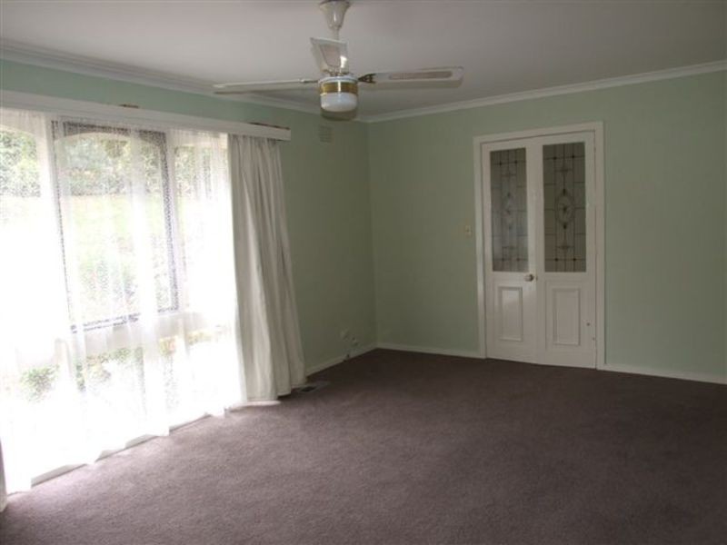 10 Turella Court, Mooroolbark VIC 3138