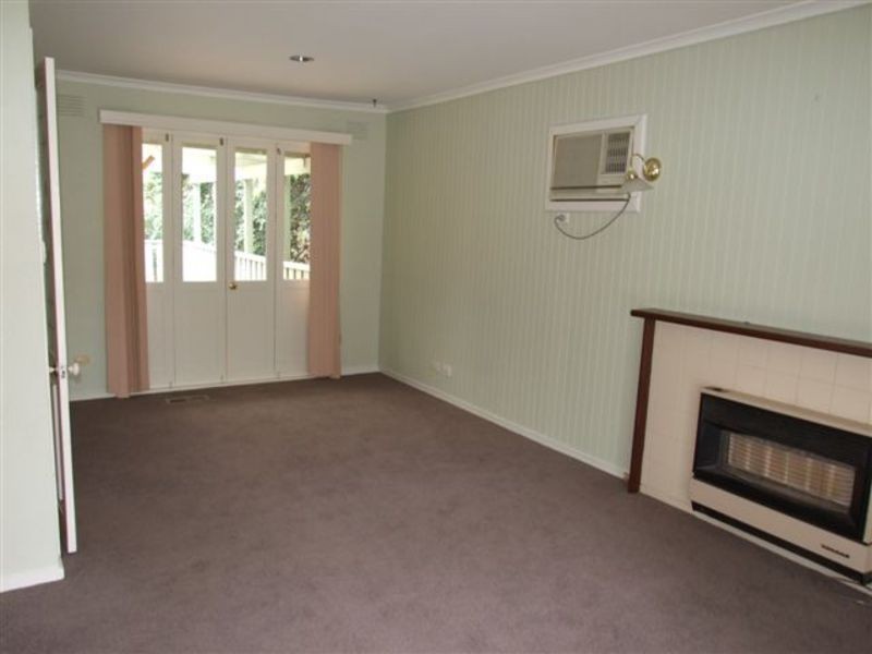 10 Turella Court, Mooroolbark VIC 3138