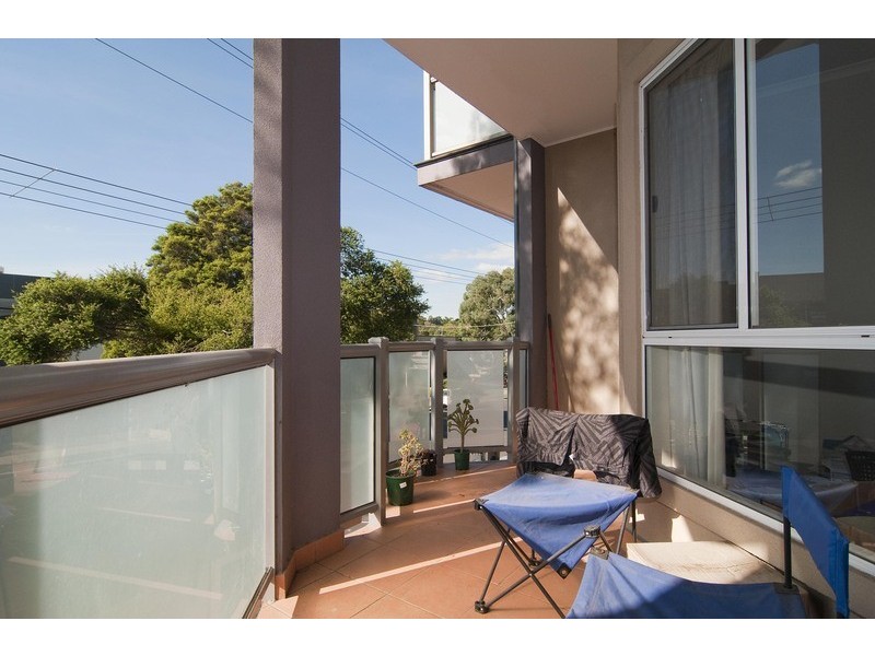 33/11-15 Hewish Road, Croydon VIC 3136