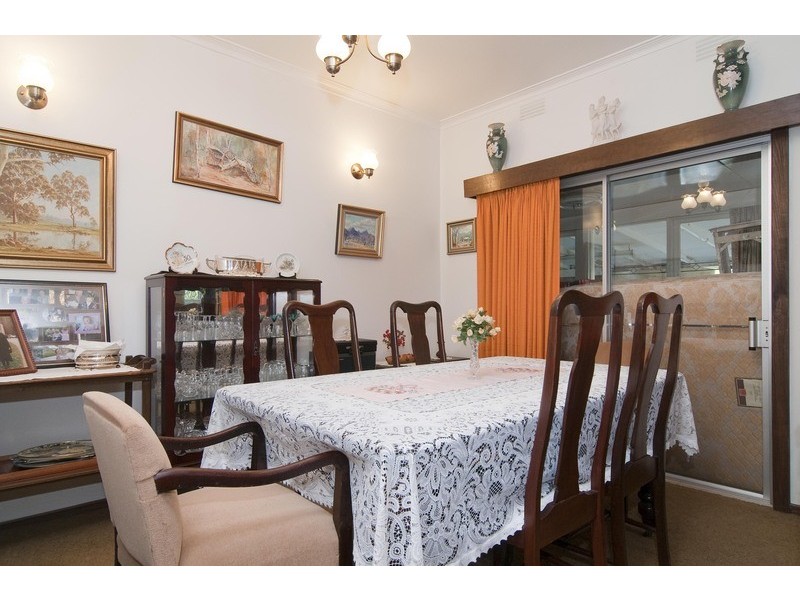 104 Taylor Road, Mooroolbark VIC 3138