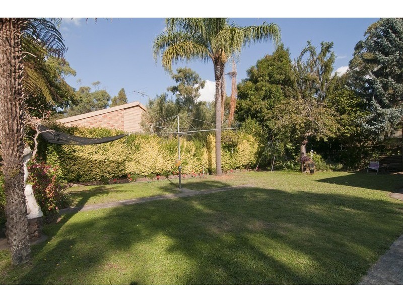 104 Taylor Road, Mooroolbark VIC 3138