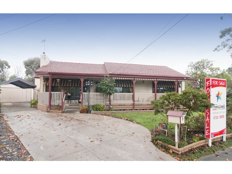 9 Kathy Court, Mooroolbark VIC 3138