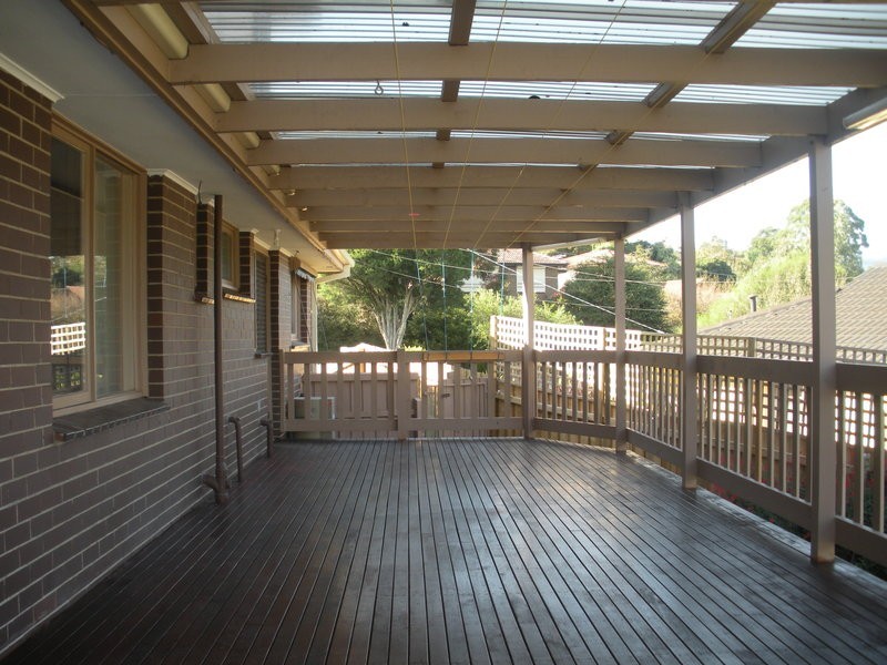 21 Meadowlark Lane, Mooroolbark VIC 3138