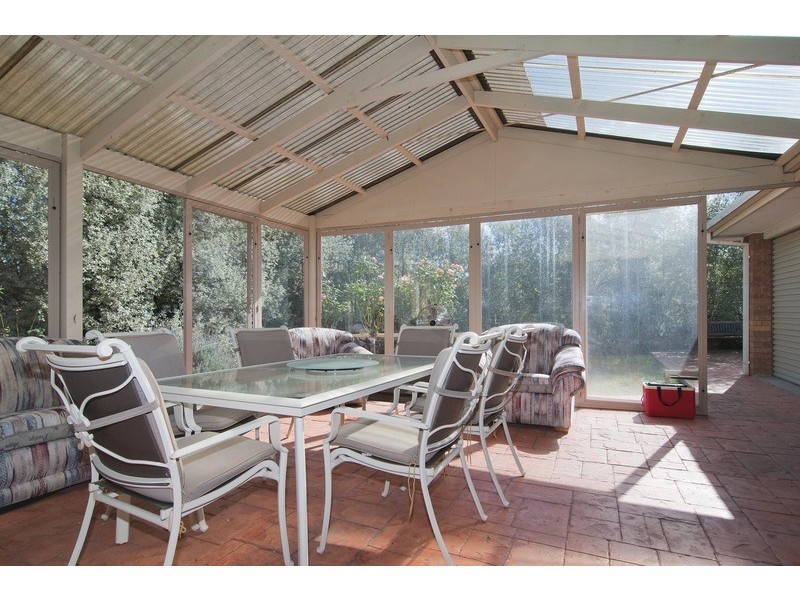 8 Haven Court, Mooroolbark VIC 3138