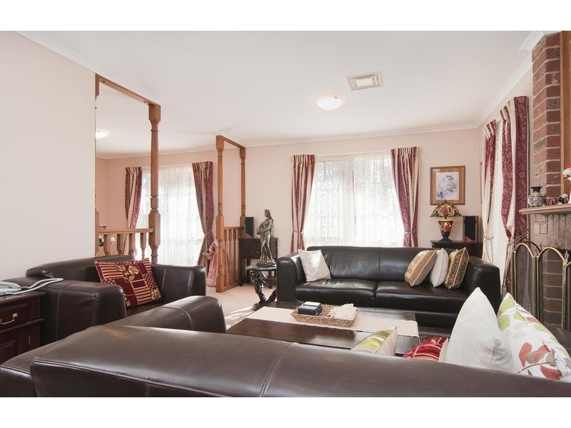 94 Blackburn Road, Mooroolbark VIC 3138