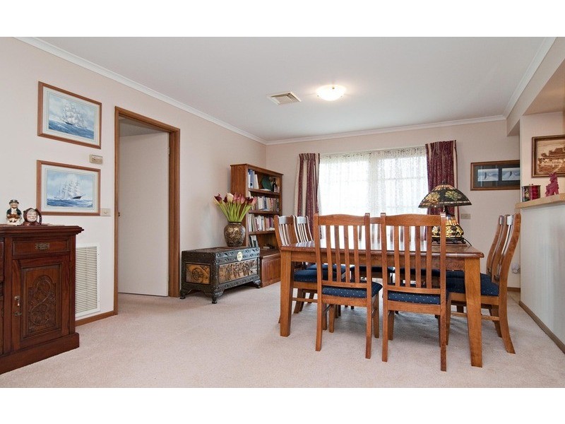 94 Blackburn Road, Mooroolbark VIC 3138