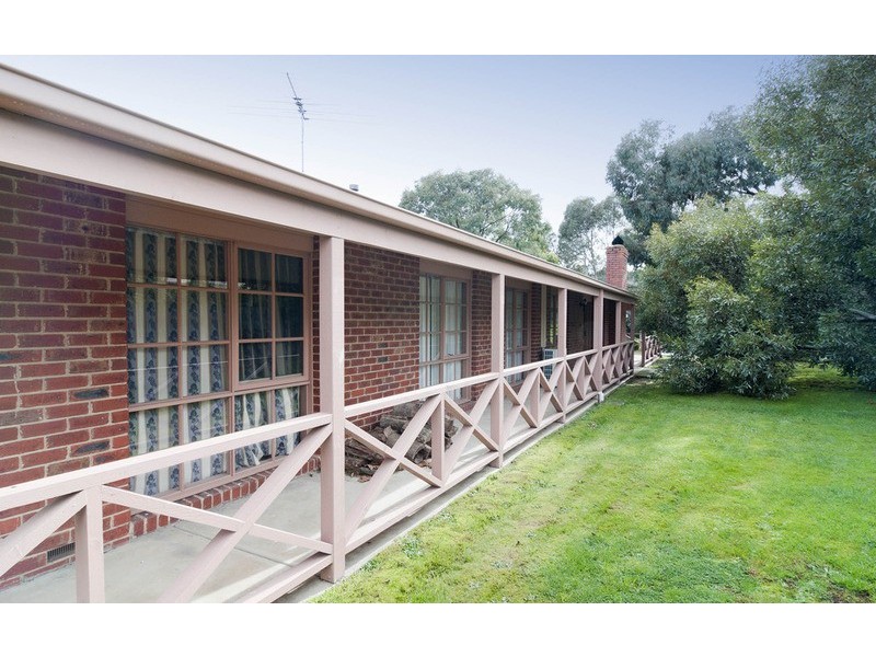 94 Blackburn Road, Mooroolbark VIC 3138