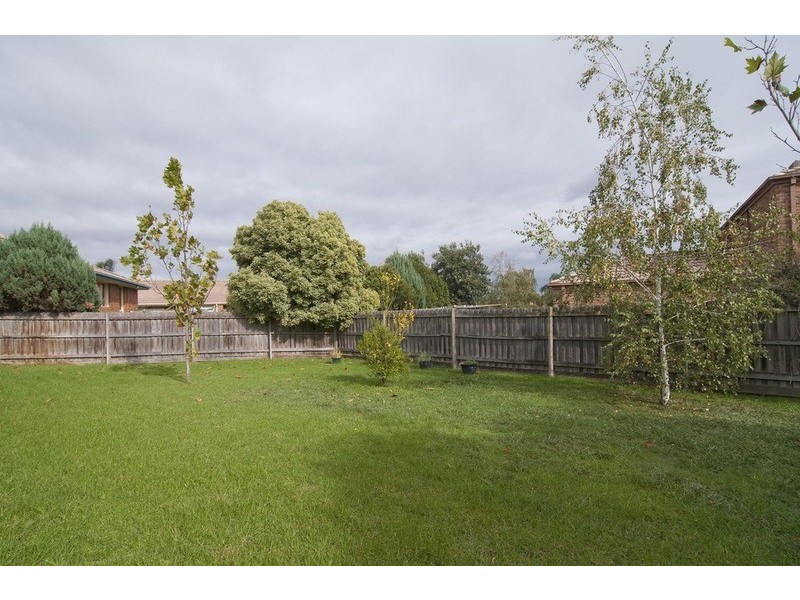 94 Blackburn Road, Mooroolbark VIC 3138