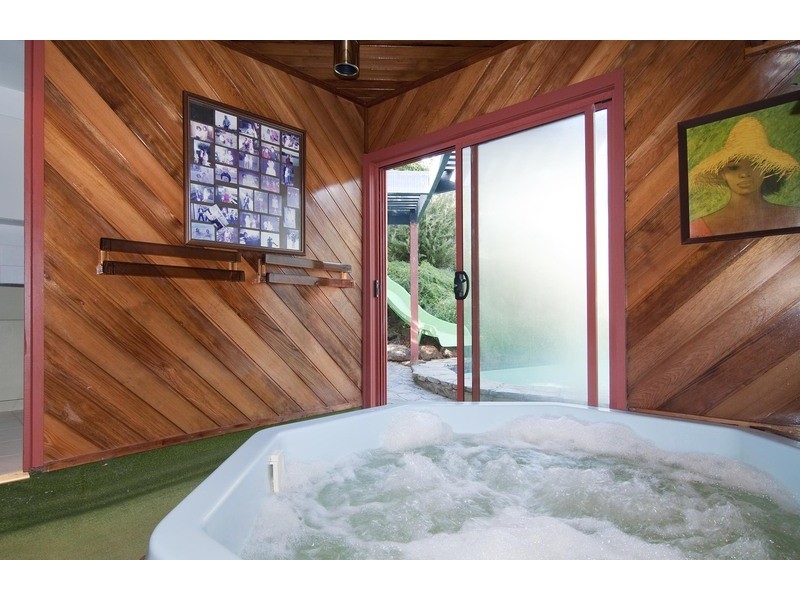 Chirnside Park VIC 3116