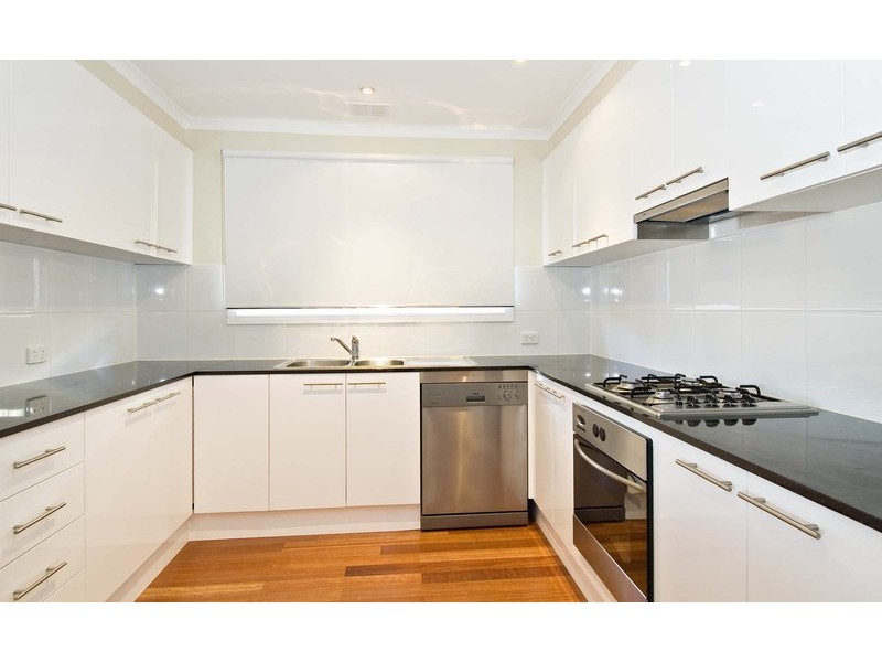 30 Autumn Grove, Mooroolbark VIC 3138