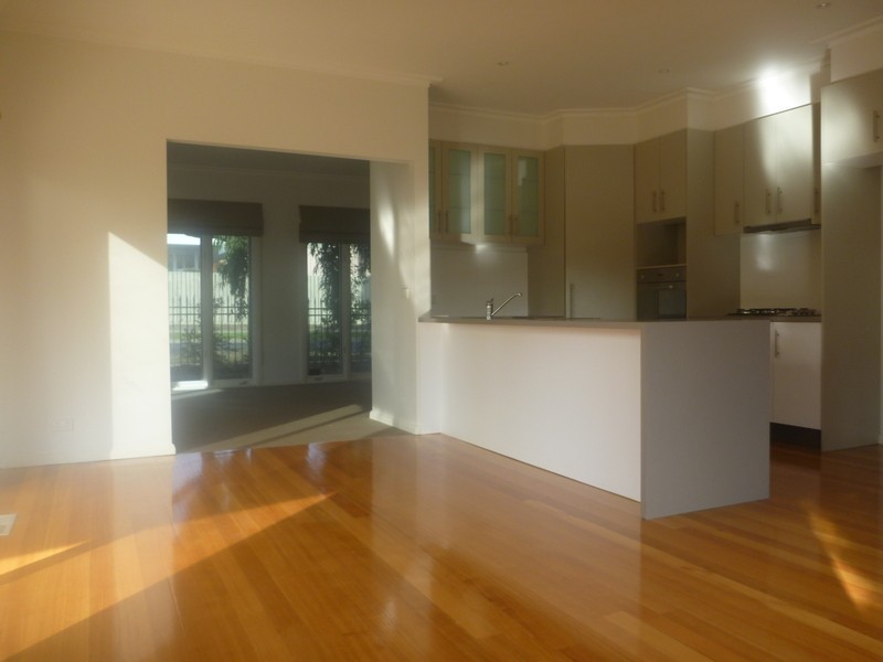 21 Sandgate Avenue, Croydon VIC 3136