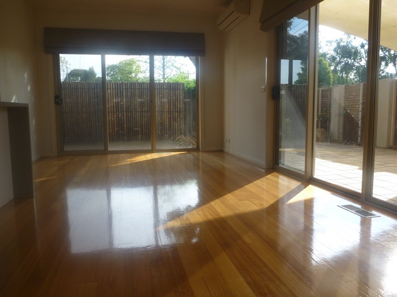 21 Sandgate Avenue, Croydon VIC 3136